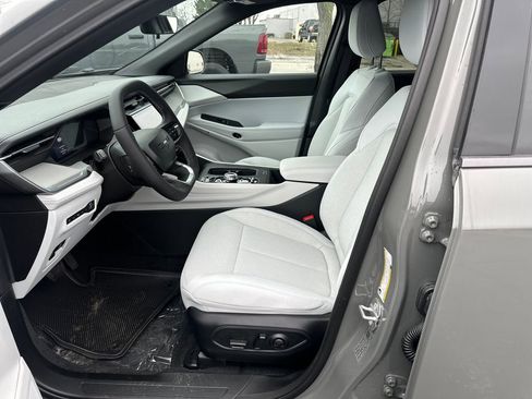 New 2026 Jeep Cherokee Laredo AWD/4WD image 12