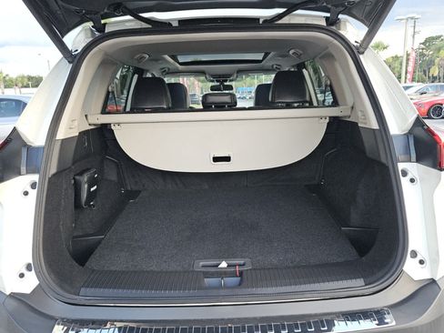 Used 2021 Nissan Rogue SV w/ Premium Package FWD image 6