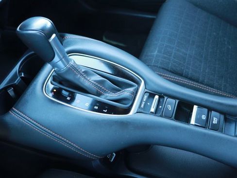 Used 2023 Honda HR-V Sport image 16