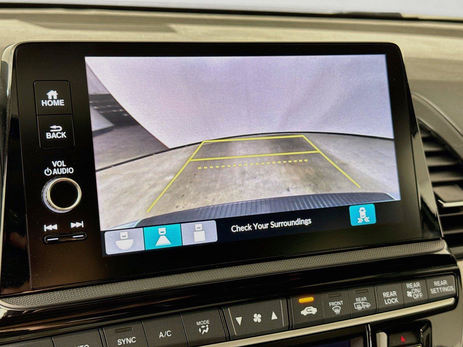 Certified 2025 Honda Odyssey EX-L image 6