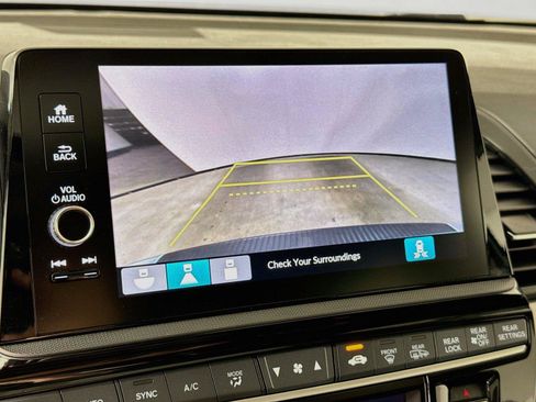 Certified 2025 Honda Odyssey EX-L image 6