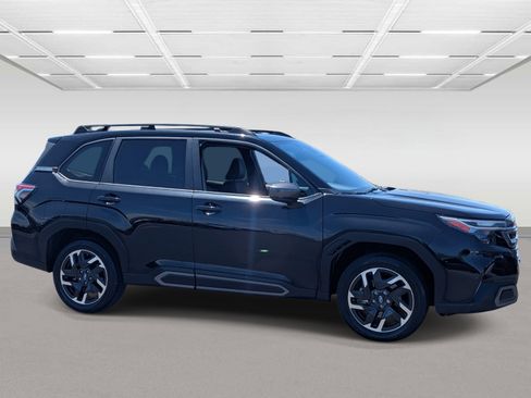 Certified 2025 Subaru Forester Limited w/ Popular Package #2 AWD/4WD image 7