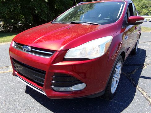 Used 2016 Ford Escape Titanium AWD/4WD image 2