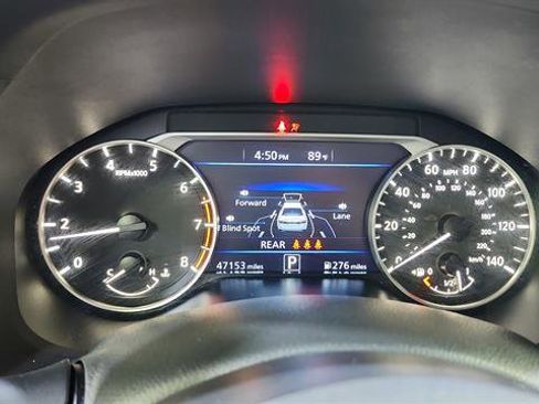 Certified 2024 Nissan Altima 2.5 SV FWD image 14