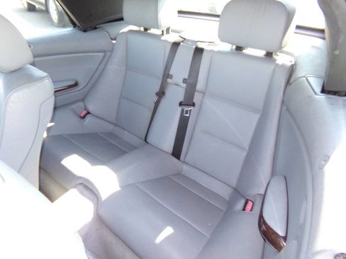 Used 2004 BMW 325Ci Convertible image 7