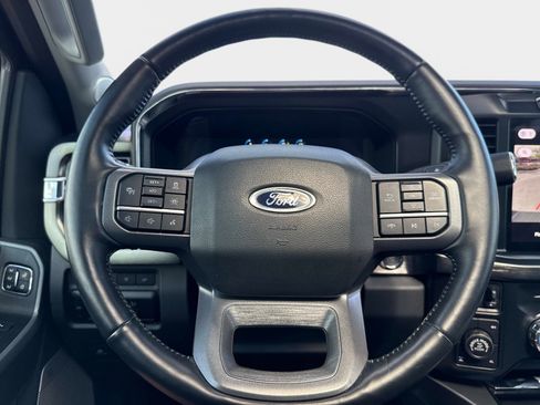 Used 2023 Ford F250 Lariat w/ Lariat Ultimate Package image 31