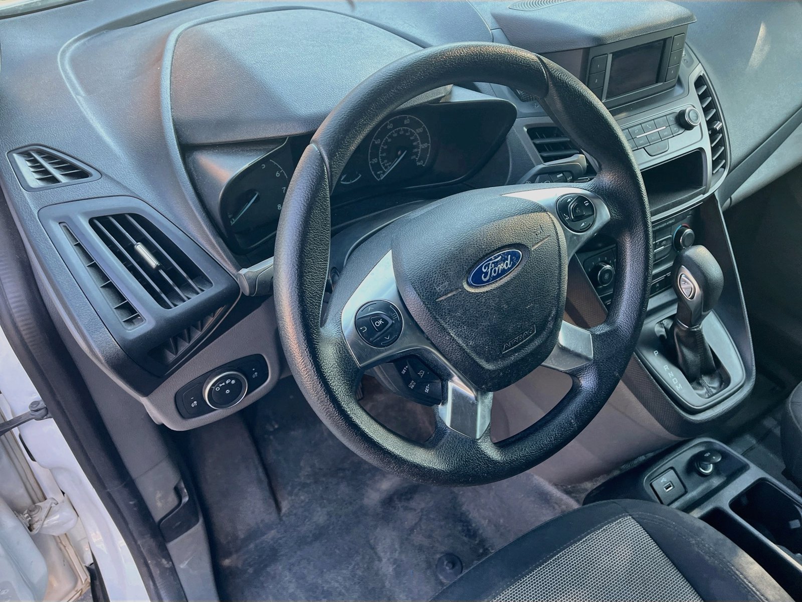 Used 2023 Ford Transit Connect XL FWD image 11