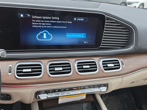 New 2026 Mercedes-Benz GLE 450 4MATIC image 21