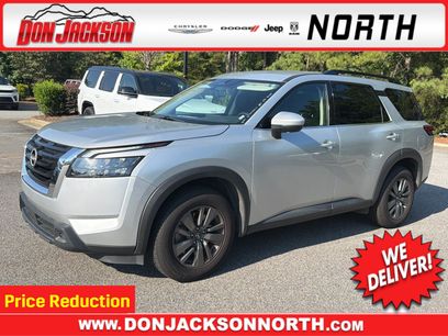 Used 2024 Nissan Pathfinder SV