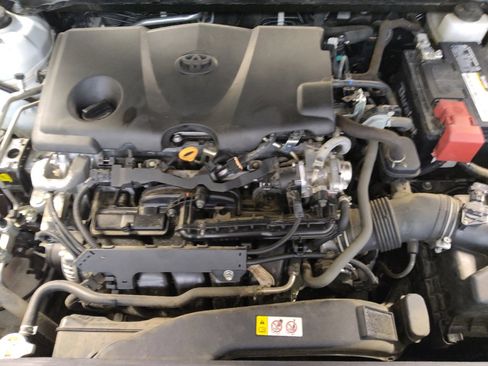 Used 2021 Toyota Camry SE w/ Carpet Mat Package (TMS) FWD image 30