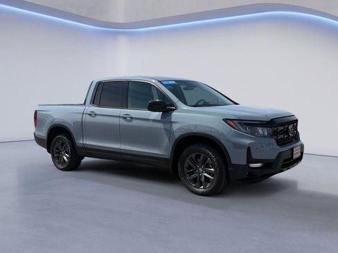Certified 2024 Honda Ridgeline Sport image 1