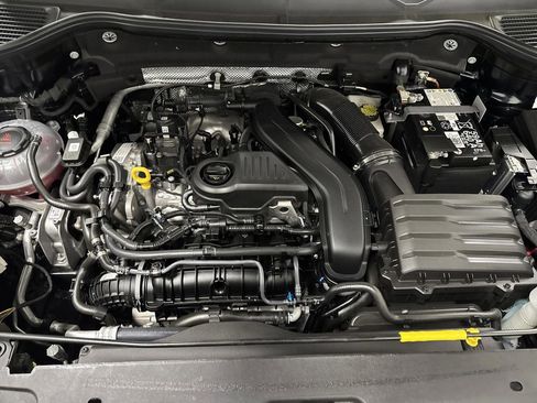 Used 2024 Volkswagen Taos S image 35