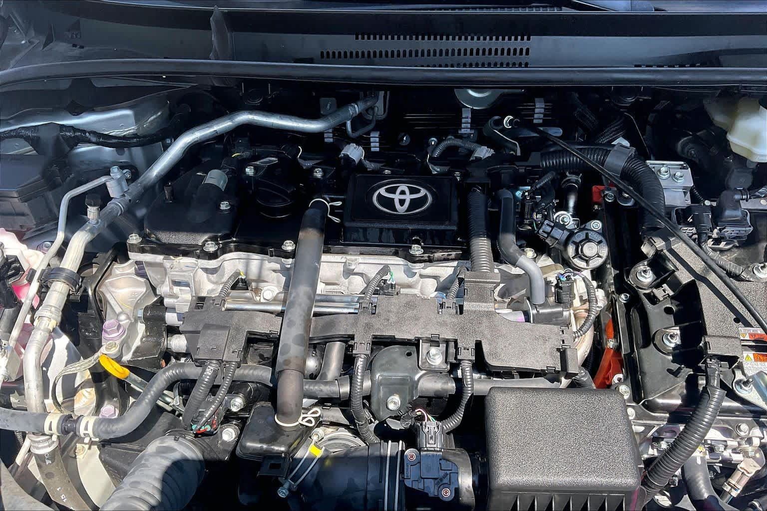 Used 2025 Toyota Corolla SE FWD image 32