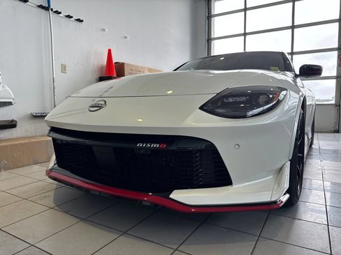 Used 2024 Nissan Z NISMO w/ Floor Mat Package RWD image 7