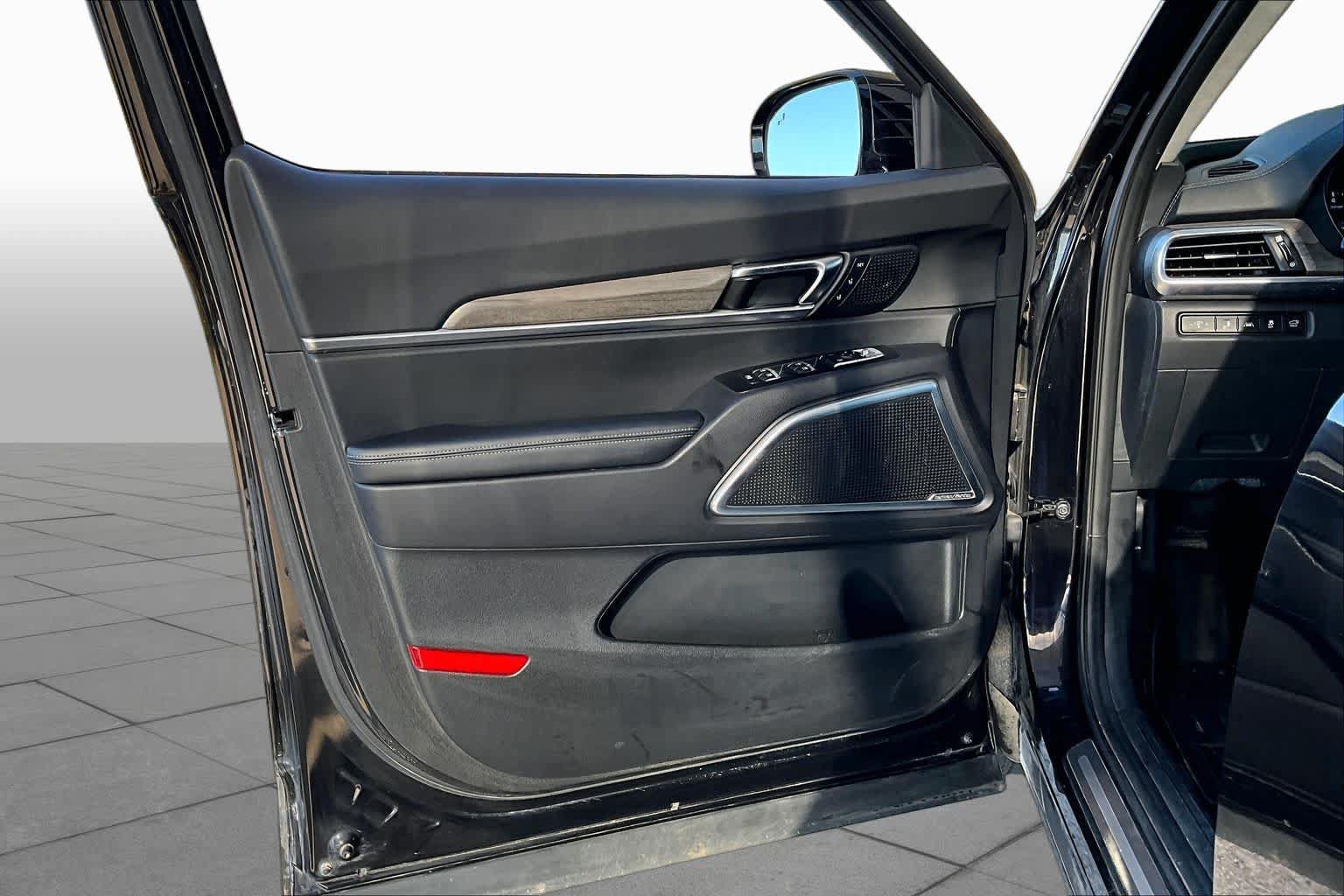 Used 2021 Kia Telluride SX w/ SX Prestige Package AWD/4WD image 22