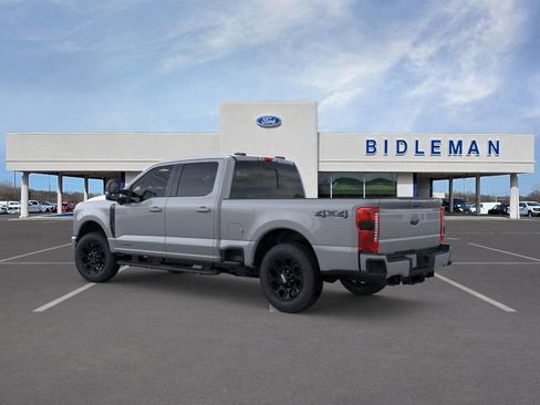 New 2026 Ford F250 Lariat w/ Black Appearance Package image 4