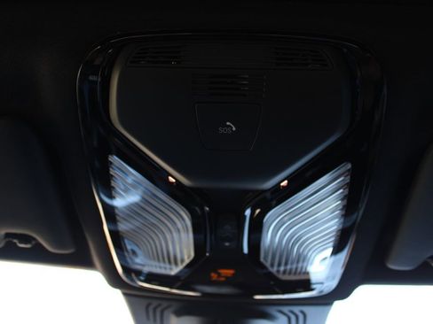 New 2026 BMW 330i xDrive Sedan w/ M Sport Package image 48