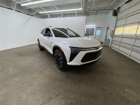 Used 2024 Chevrolet Blazer EV RS image 8