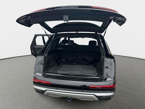 Used 2025 Audi Q7 2.0T Premium AWD/4WD image 12