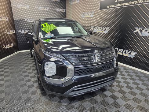 Used 2022 Mitsubishi Outlander ES image 6