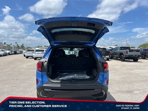 New 2026 GMC Terrain Elevation w/ Elevation Premium Package FWD image 16