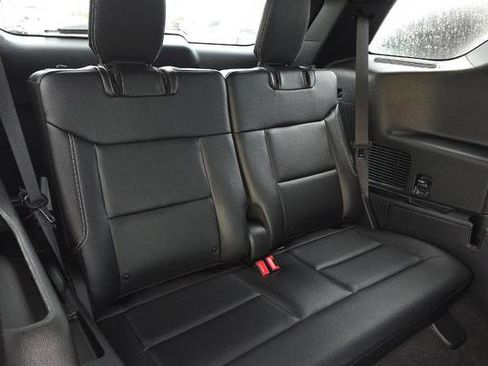 Used 2023 Ford Explorer ST w/ Equipment Group 401A image 11