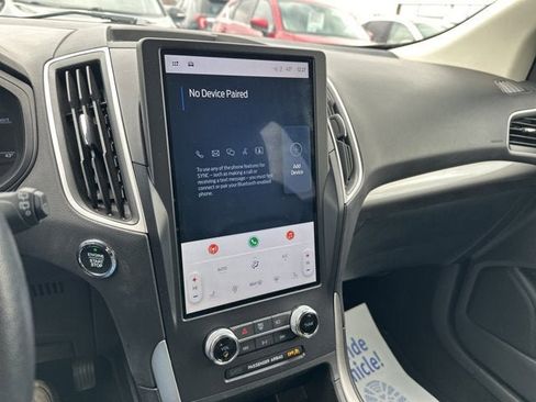 Certified 2024 Ford Edge SEL image 17