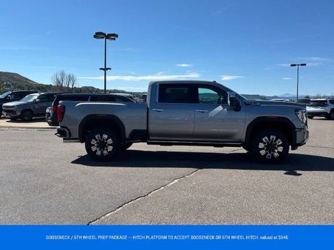New 2026 GMC Sierra 2500 Denali w/ Denali Reserve Package AWD/4WD image 7