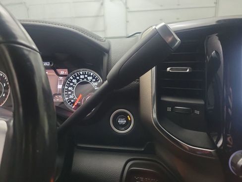 Used 2019 RAM 2500 Laramie image 28