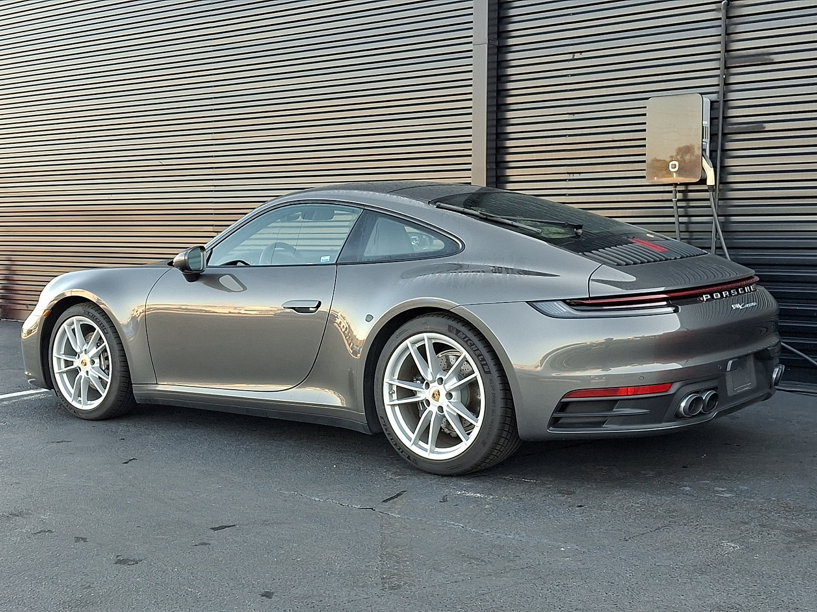 Certified 2024 Porsche 911 Carrera RWD image 3