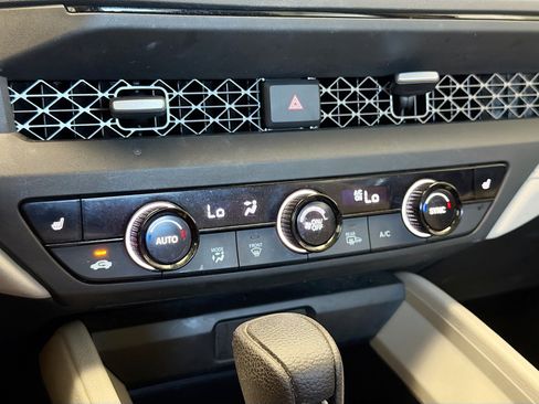 Used 2023 Honda Accord EX image 10