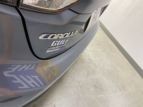 Used 2025 Toyota Corolla LE FWD image 16