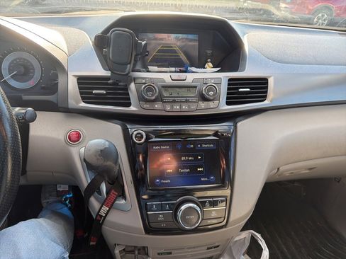 Used 2014 Honda Odyssey EX-L image 11