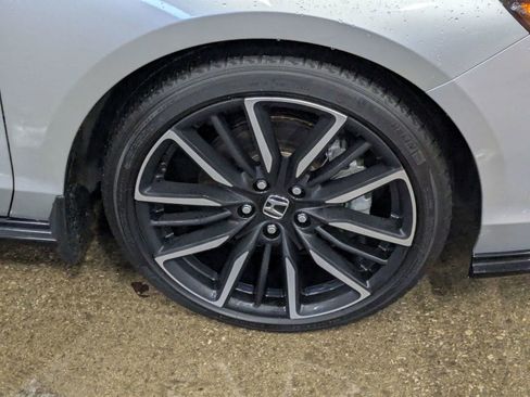 Used 2024 Honda Accord Touring image 31