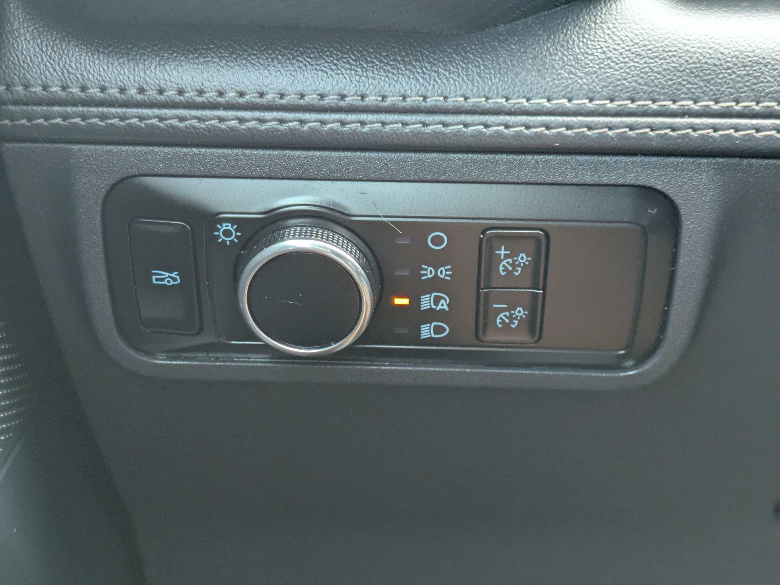 Used 2024 Ford Mustang Premium RWD image 24