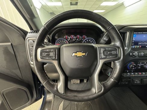 Used 2019 Chevrolet Silverado 1500 LT w/ All-Star Edition image 33