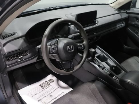 Used 2024 Honda Accord EX image 16