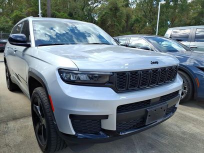 Used 2023 Jeep Grand Cherokee L Laredo