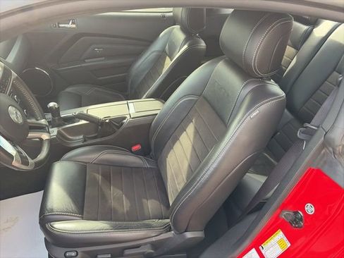 Used 2014 Ford Mustang GT Premium w/ Equipment Group 402A image 10