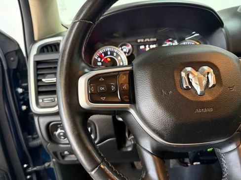 Used 2019 RAM 1500 Big Horn AWD/4WD image 19