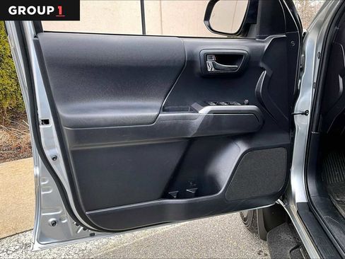 Used 2023 Toyota Tacoma TRD Sport w/ Advanced Technology Package image 22