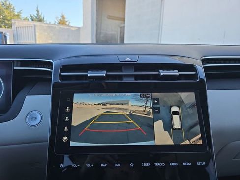 Used 2023 Hyundai Tucson Limited image 9