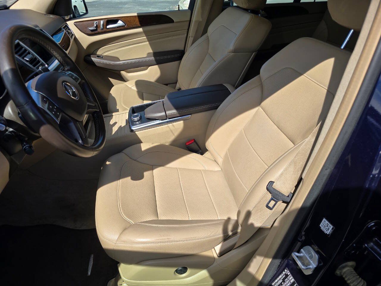 Used 2015 Mercedes-Benz ML 250 BlueTEC 4MATIC image 13