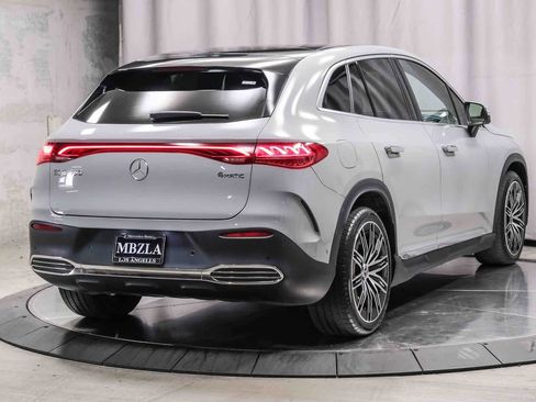 Certified 2023 Mercedes-Benz EQE 350+ 4MATIC SUV image 4