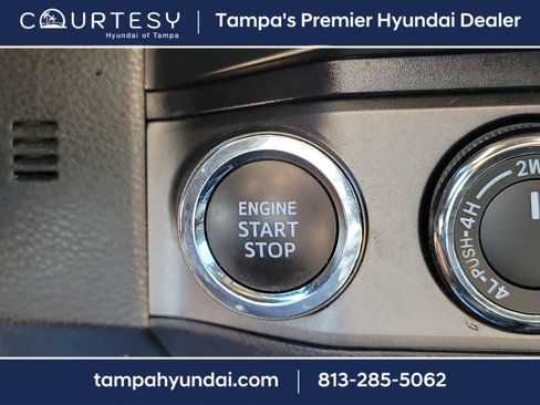 Used 2022 Toyota Tacoma TRD Sport image 25