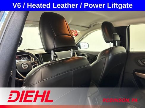 Used 2018 Jeep Cherokee Limited AWD/4WD image 18