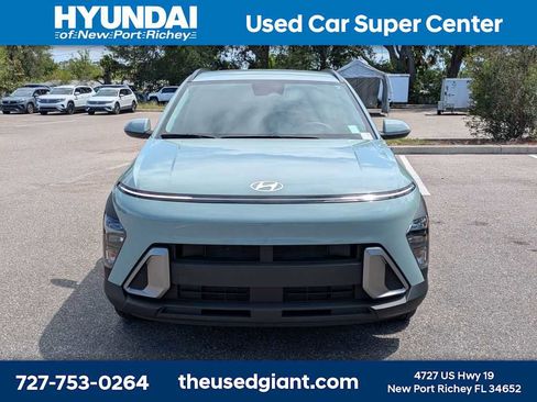 Used 2024 Hyundai Kona SEL FWD image 8