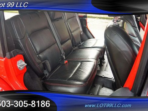 Used 2018 Jeep Wrangler Unlimited Rubicon AWD/4WD image 30