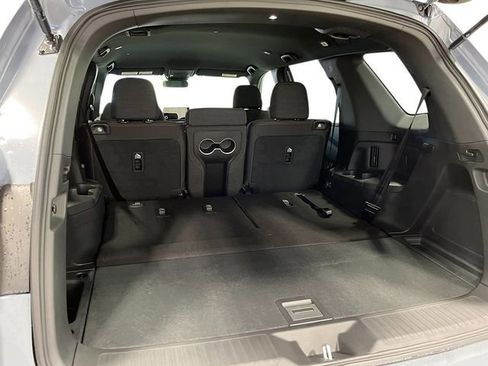 New 2025 Honda Pilot Sport image 25