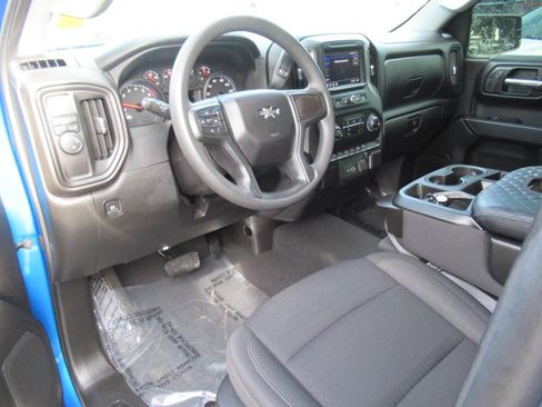 Used 2024 Chevrolet Silverado 1500 Custom w/ Rally Edition RWD image 17